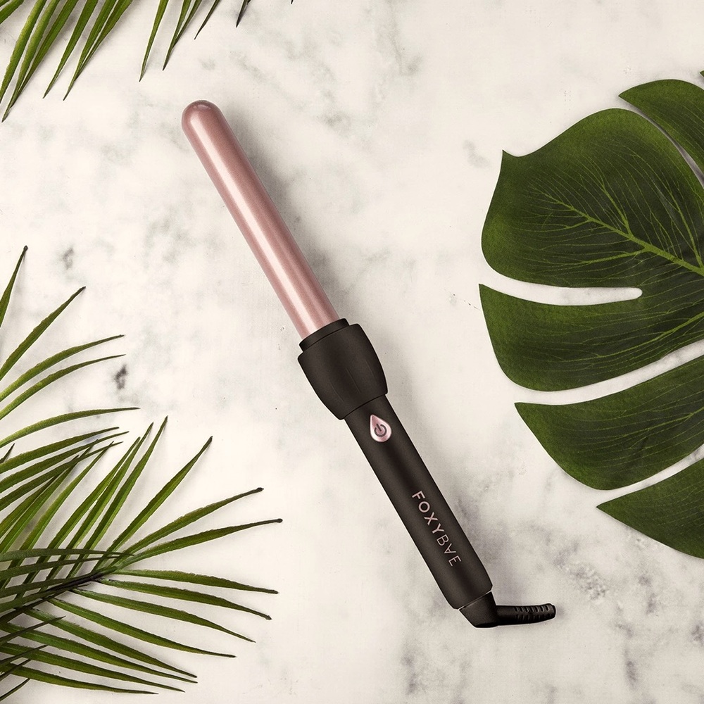💓NWT FOXYBAE Curling Wand